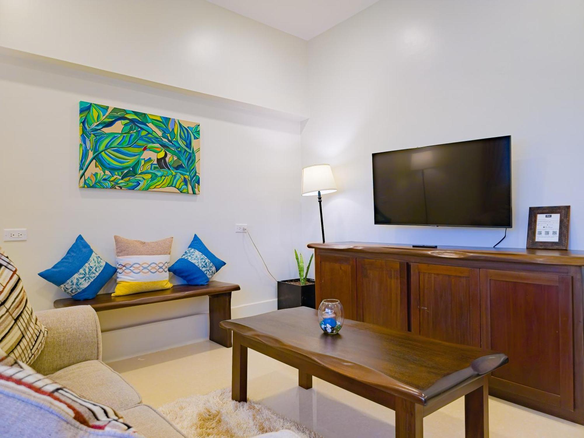 Louis' Apartments Placencia Exterior photo